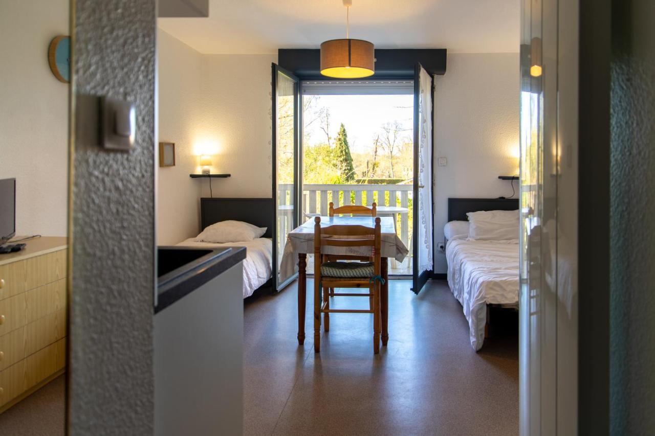 Appartement T1 A 300M Des Thermes De Barbotan Exteriör bild