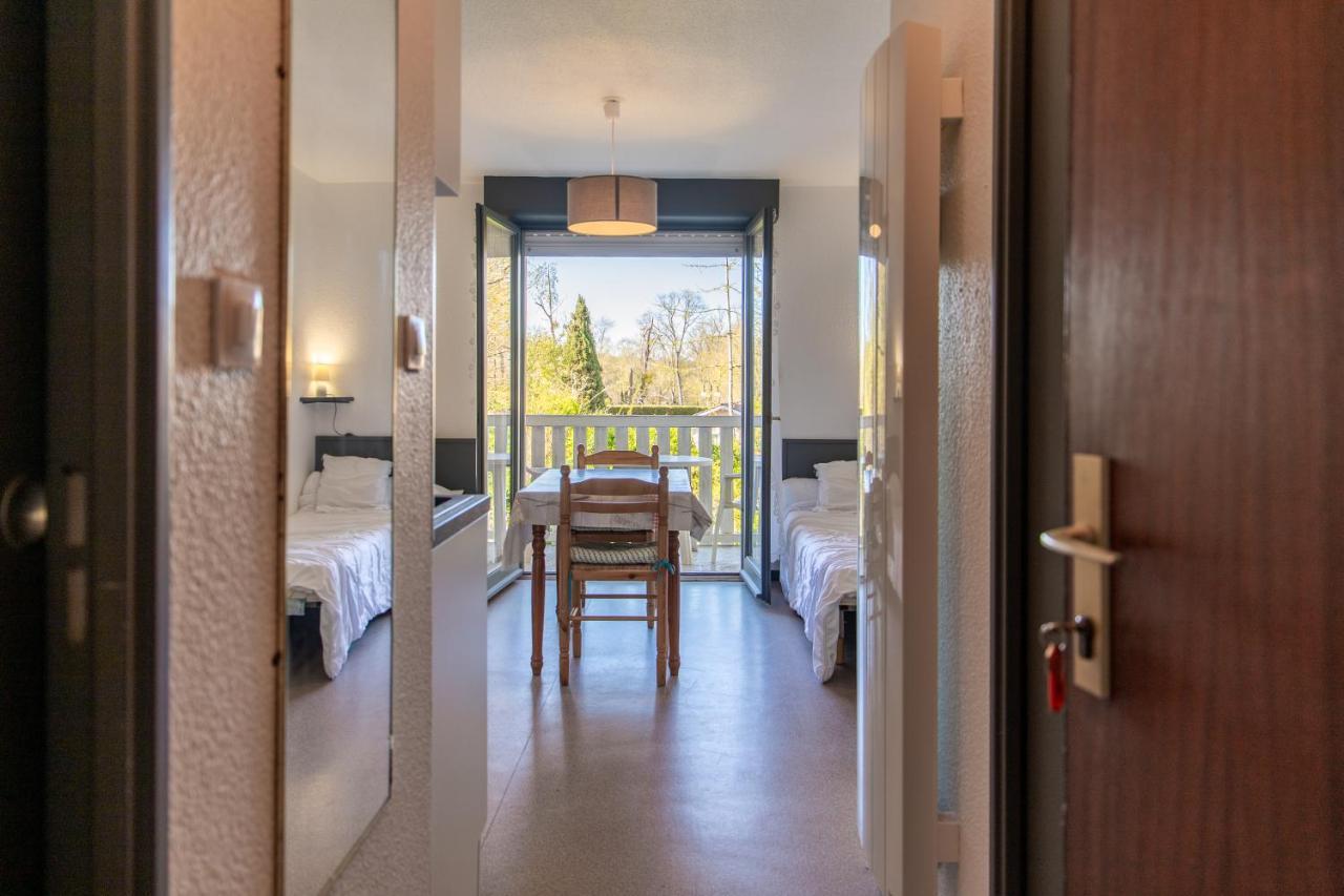 Appartement T1 A 300M Des Thermes De Barbotan Exteriör bild